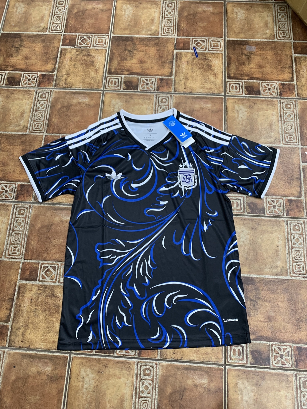 adidas Originals Argentina 2026 World Cup Jersey Size M